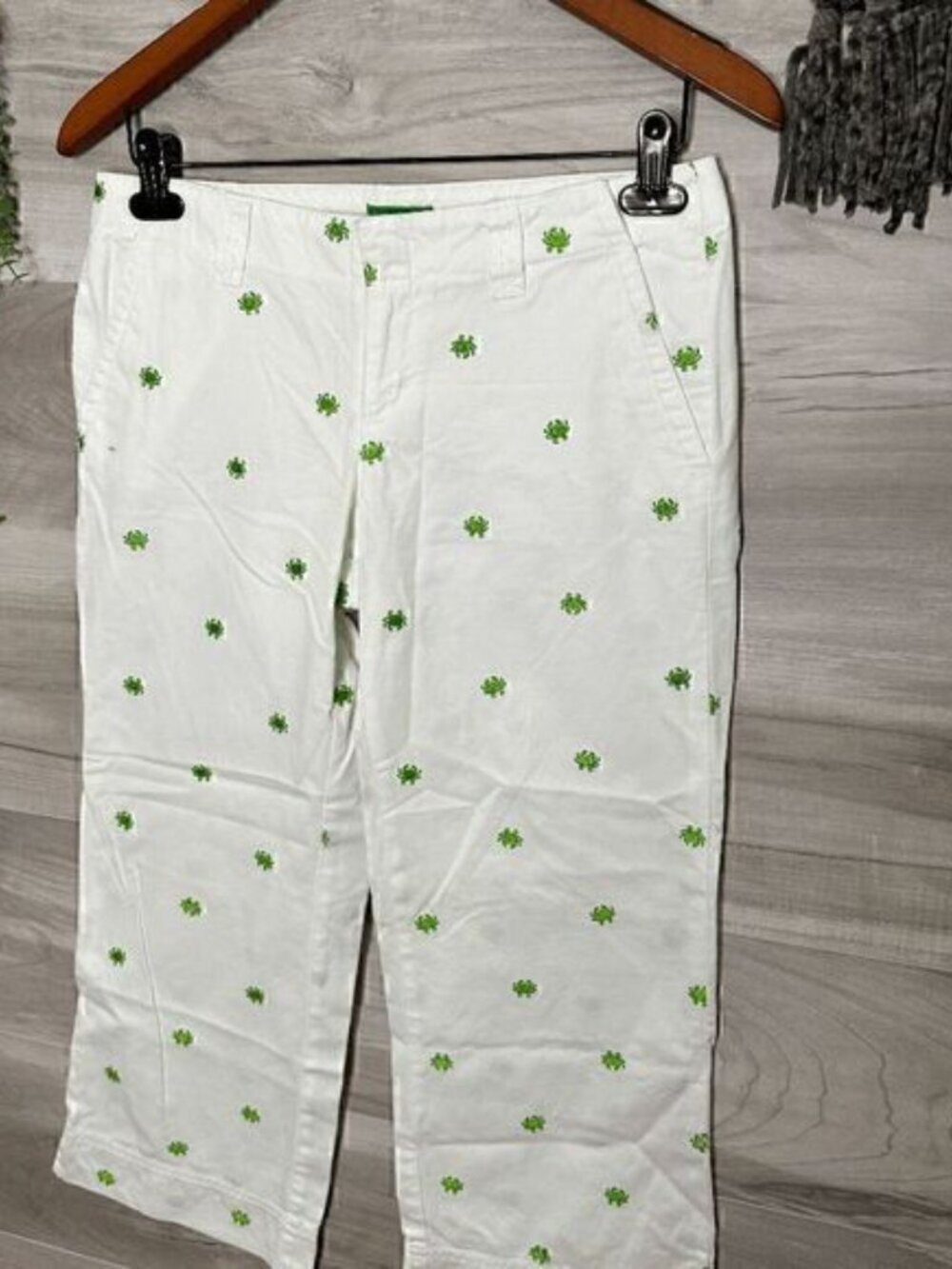 Lilly Pulitzer Palm Beach Fit White Green Crabby Preppy Capri Pants Size 2 - Picture 5 of 6